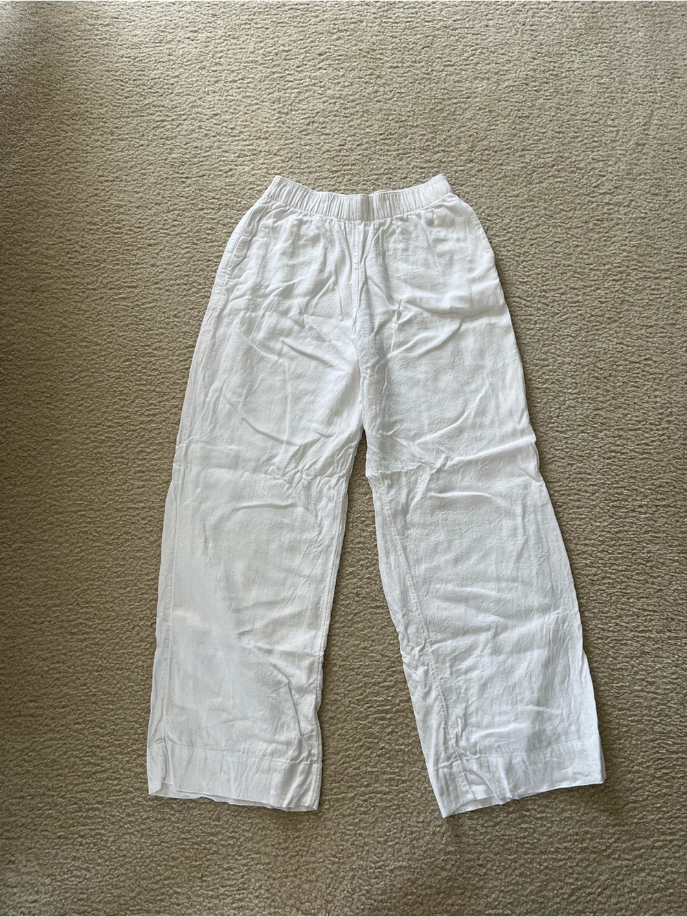 Abercrombie & Fitch White Elastic Waist Pants